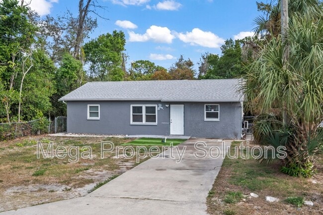 property at 15208 Omaha St