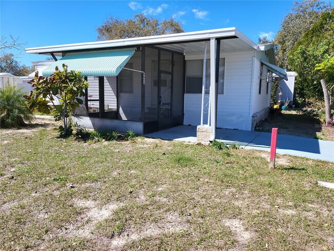6600 Aberdeen Ave in New Port Richey, FL - Building Photo - Building Photo