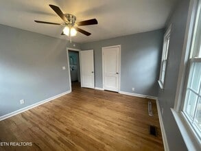 937 Shamrock Ave in Knoxville, TN - Building Photo - Building Photo