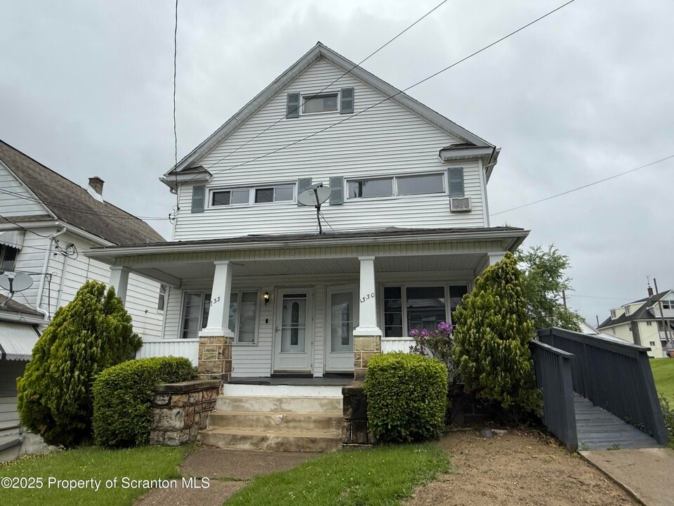 1332-1332 Bryn Mawr St in Scranton, PA - Building Photo