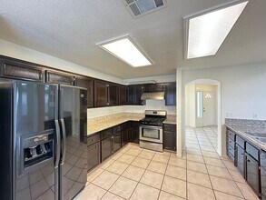 8020 Exploration Ave in Las Vegas, NV - Building Photo - Building Photo