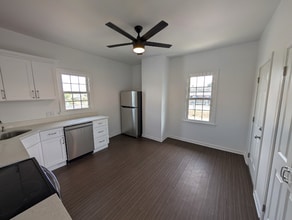 27 Darina Pl in Milford, CT - Building Photo - Building Photo