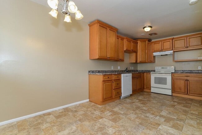 property at 715 E 700 S
