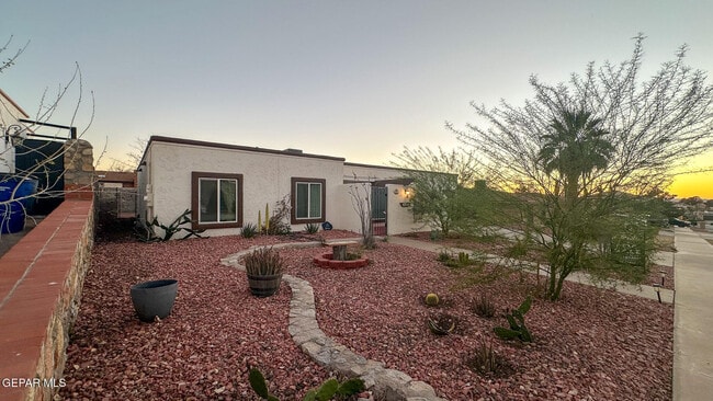 6916 Polvadera Dr in El Paso, TX - Building Photo - Building Photo