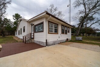 1284 Buchanan Rd in Hallsville, TX - Building Photo - Building Photo