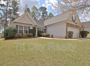 342 Hunterian Pl in Newnan, GA - Building Photo - Building Photo