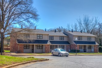 Gallery at West Greenville in Greenville, SC - Building Photo - Building Photo