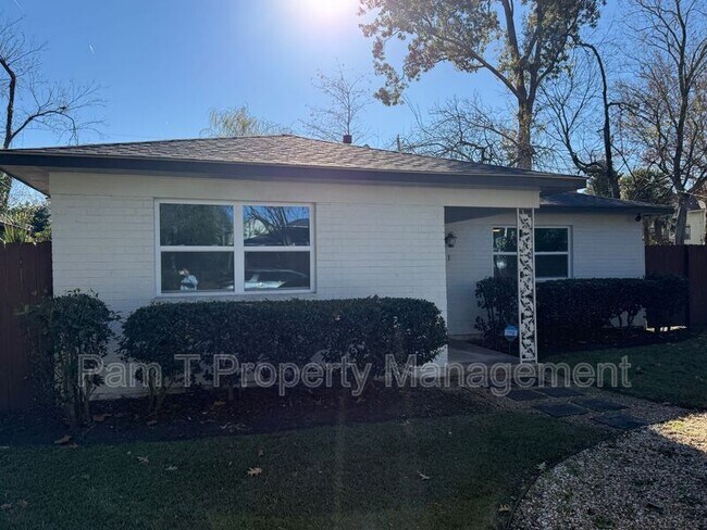 property at 511 E 32nd St