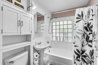 314 NE 26th Ter in Miami, FL - Foto de edificio - Building Photo