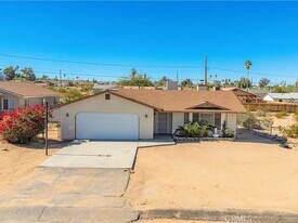 5464 Mariposa Ave in Twentynine Palms, CA - Building Photo