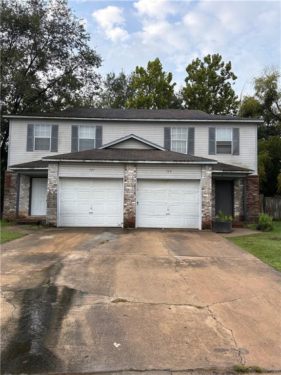 property at 727 W Beck Dr