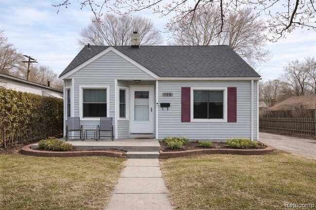 property at 125 E Thirteen Mile Rd