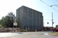 White Oak Manor in Evansville, IN - Foto de edificio - Building Photo