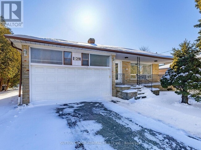 property at 129 Crestwood Rd