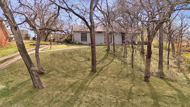 1904 Marigold Ave in Fort Worth, TX - Building Photo