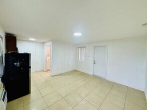 536 SW 6th Terrace, Unit 536 in Homestead, FL - Building Photo - Building Photo