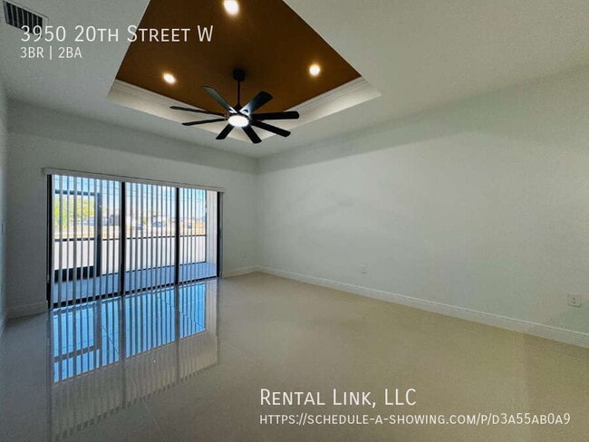 3950 20th St W in Lehigh Acres, FL - Building Photo - Building Photo