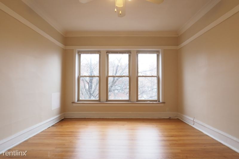 1959 W Foster Ave in Chicago, IL - Building Photo