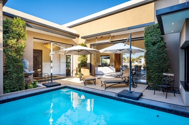 property at 4490 Eastbourne Bay