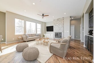 6242 S Oak Hill Ct in Aurora, CO - Building Photo - Building Photo