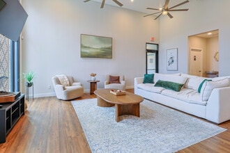 The Fielder in Austin, TX - Foto de edificio - Interior Photo