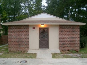 Carrington Townhomes in Orangeburg, SC - Building Photo - Building Photo