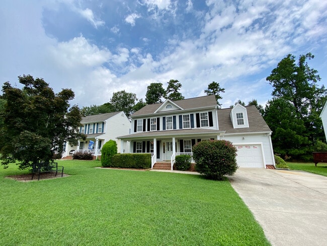 1305 Ujamaa Dr in Raleigh, NC - Foto de edificio - Building Photo