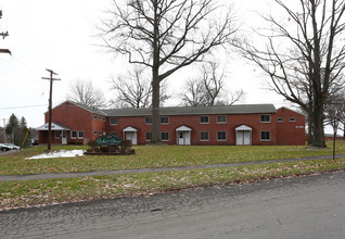 Gilberts Grove in Fulton, NY - Building Photo - Building Photo