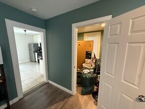 416 Spruce St, Unit 2 in Roselle Park, NJ - Building Photo - Building Photo