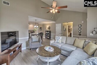 207 Village Ln in Columbia, SC - Building Photo - Building Photo