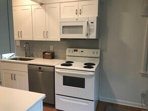 525 Lake Rd, Unit 1 in Pine Plains, NY - Building Photo - Building Photo
