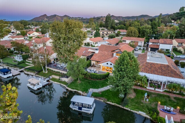property at 3811 Bowsprit Cir