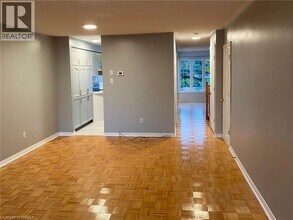 80 Redfinch Way in Brampton, ON - Building Photo - Building Photo