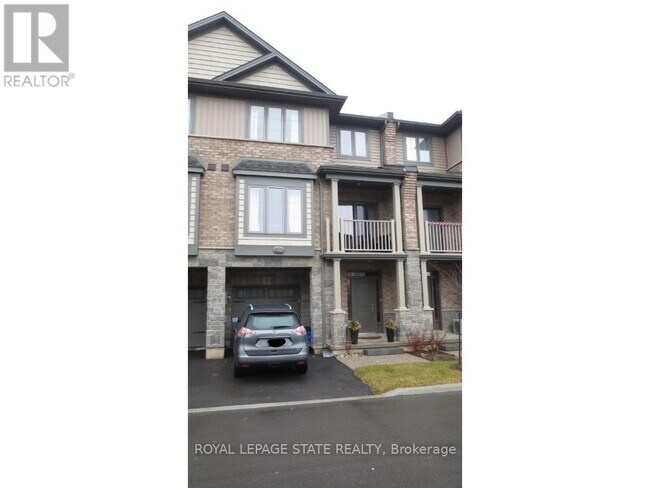 7 Lakewalk Dr