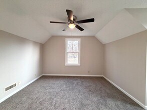 2247 Sweetbriar Dr in Clarksville, TN - Building Photo - Building Photo