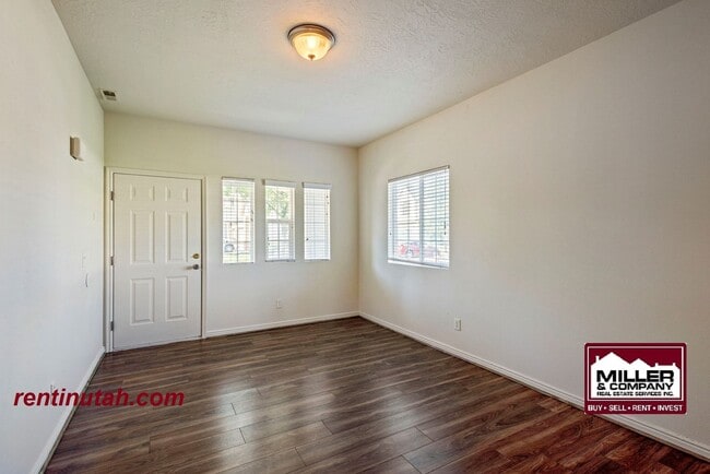 1546 W Big Oak Dr in West Valley, UT - Building Photo - Building Photo