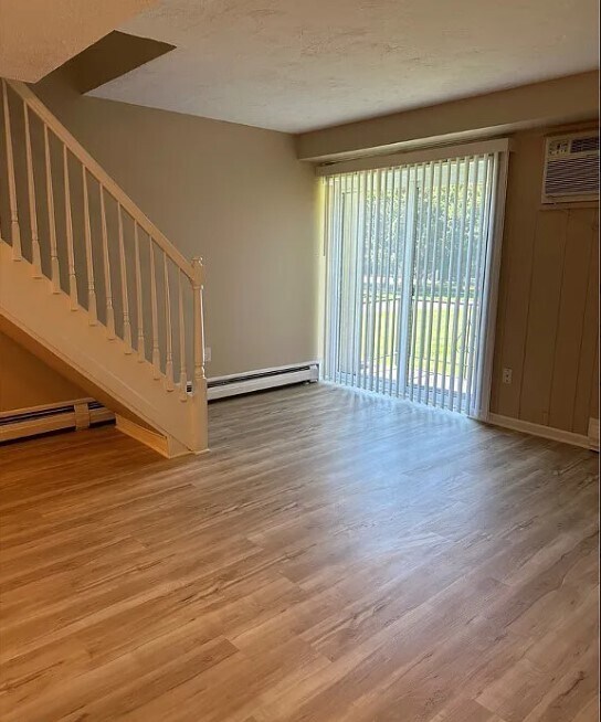 38405 North Ln Rentals in Kirtland, OH