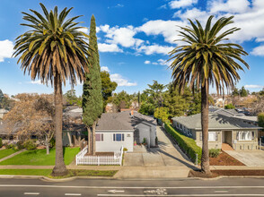 2745 Concord Blvd in Concord, CA - Building Photo - Building Photo