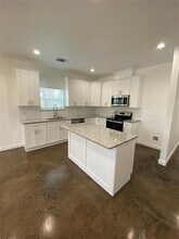 104 E Forest Ave in Sherman, TX - Building Photo - Building Photo