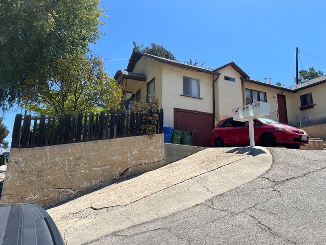 4540 College View Ave