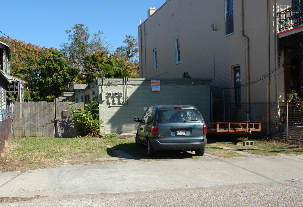 921 Race St in New Orleans, LA - Building Photo