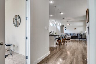 1521 Buckeye Trl in Garland, TX - Building Photo - Building Photo