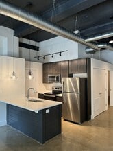 White Star Flats in Lynchburg, VA - Foto de edificio - Building Photo