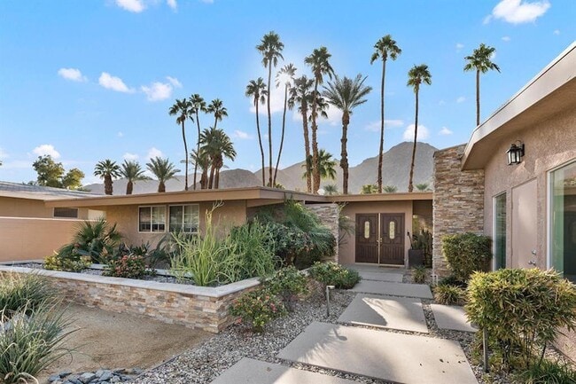 76829 Iroquois Dr in Indian Wells, CA - Building Photo - Building Photo