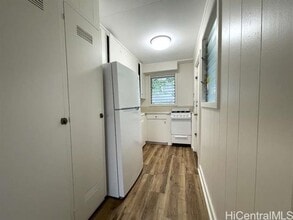 205 Puuhue Pl in Honolulu, HI - Building Photo - Building Photo