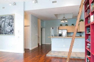 Hollywood Station in Hollywood, FL - Building Photo - Building Photo