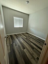 653 Pegasus Dr in Merced, CA - Foto de edificio - Building Photo