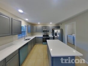 4862 Somers Ave in Feasterville-Trevose, PA - Building Photo - Building Photo