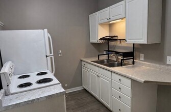 409 Elm Ave in Waverly, MN - Building Photo - Building Photo