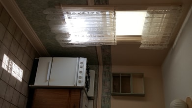 314 W 21st St in Erie, PA - Building Photo - Building Photo